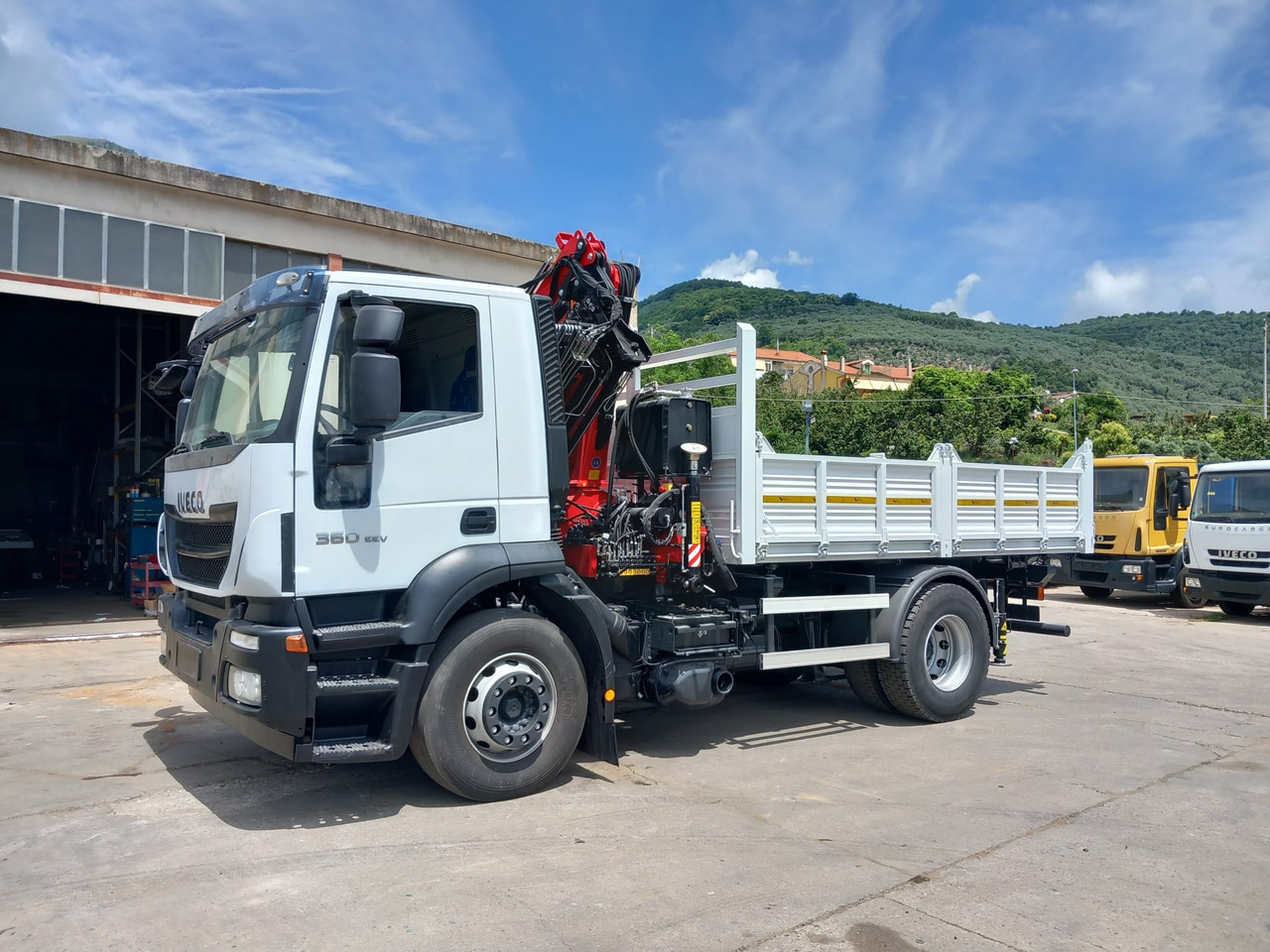 Kravas auto ar manipulatoru IVECO STRALIS AD 190S36: foto 38