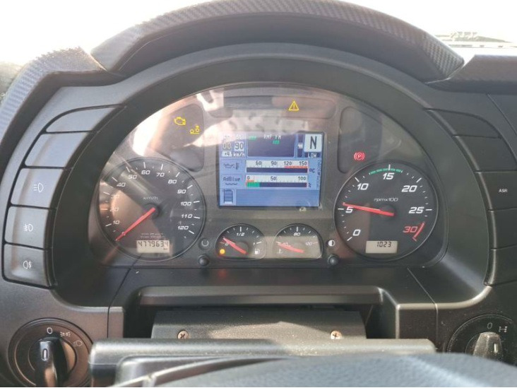 Kravas automašīna ar slēgto virsbūvi IVECO STRALIS AD 260S31: foto 13
