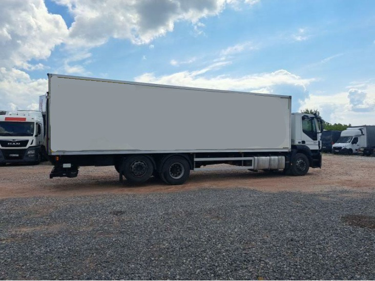 Kravas automašīna ar slēgto virsbūvi IVECO STRALIS AD 260S31: foto 6