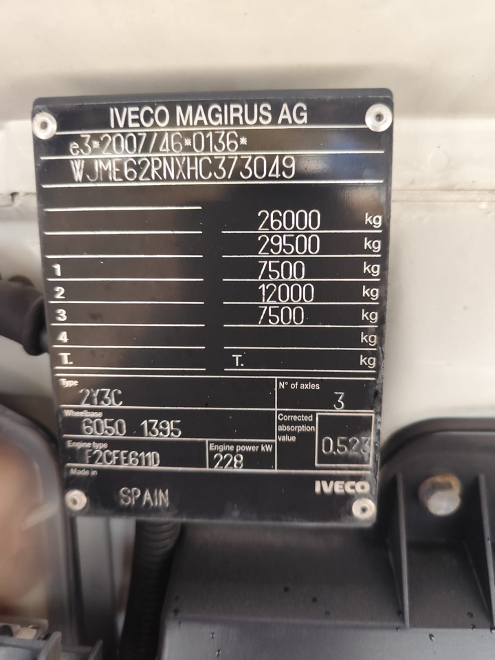 IVECO STRALIS AD 260S31 XP - Kravas auto ar manipulatoru: foto 5 IVECO STRALIS AD 260S31 XP - Kravas auto ar manipulatoru: foto 5