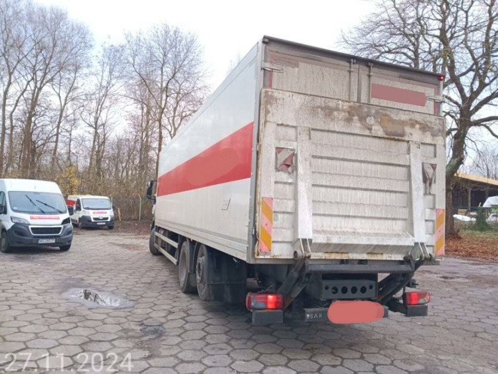 IVECO STRALIS AD 260S31 XP - Šasija kravas automašīna: foto 3 IVECO STRALIS AD 260S31 XP - Šasija kravas automašīna: foto 3