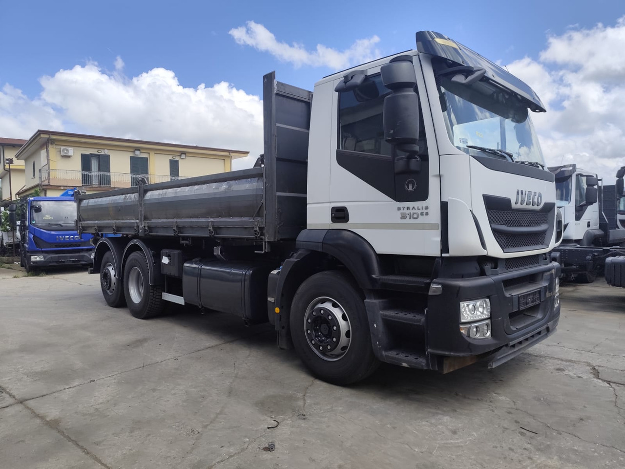 Kravas auto ar manipulatoru IVECO STRALIS CUBE 260S31: foto 15