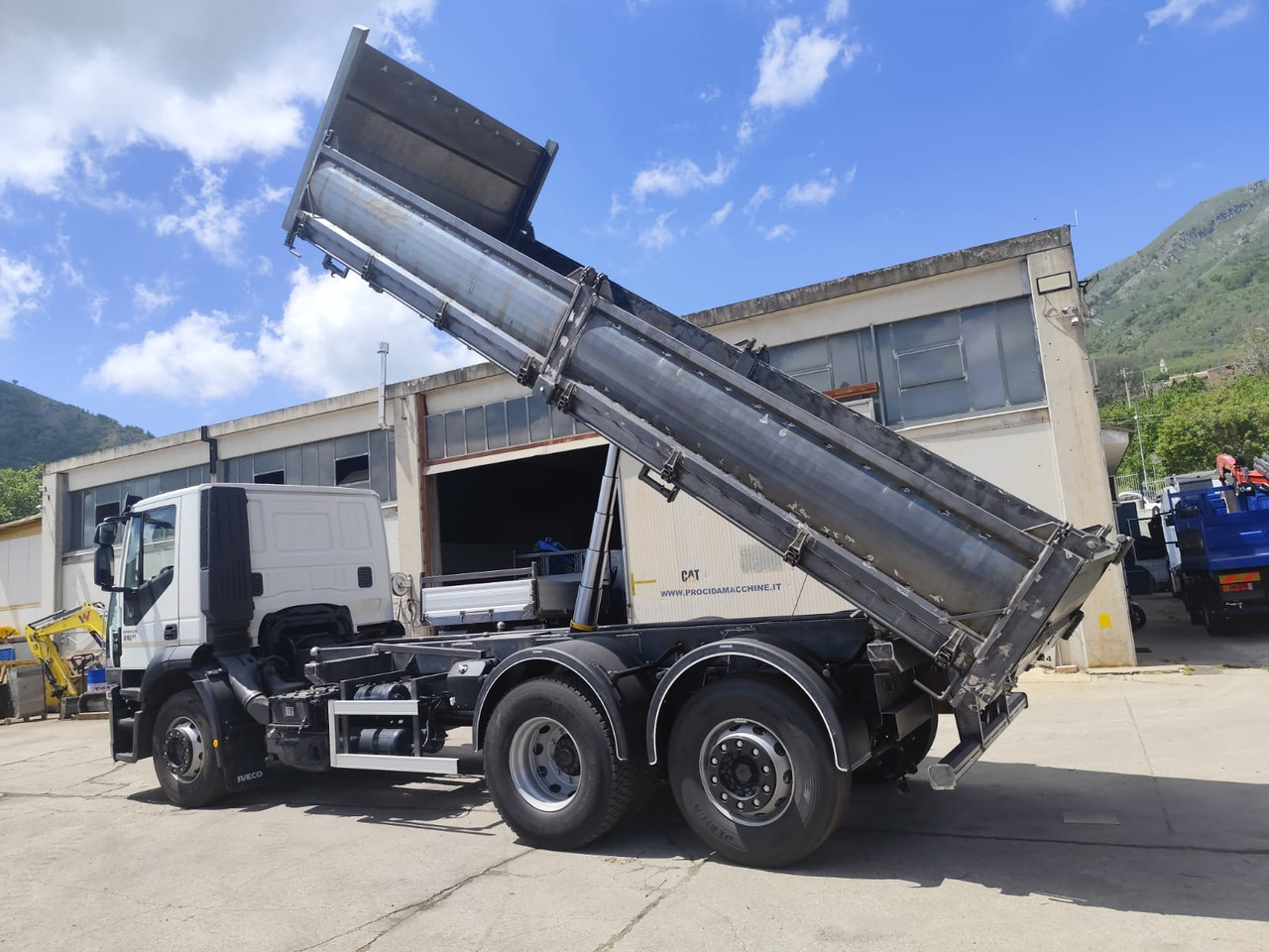 Kravas auto ar manipulatoru IVECO STRALIS CUBE 260S31: foto 37