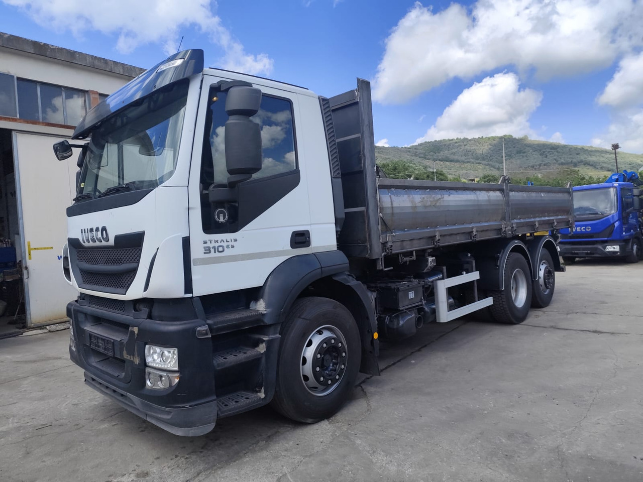 Kravas auto ar manipulatoru IVECO STRALIS CUBE 260S31: foto 29