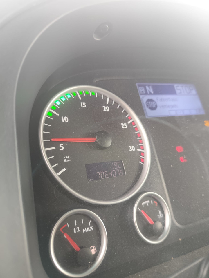 MAN TGX 26.440 - Bortu kravas automašīna/ Platforma: foto 2 MAN TGX 26.440 - Bortu kravas automašīna/ Platforma: foto 2