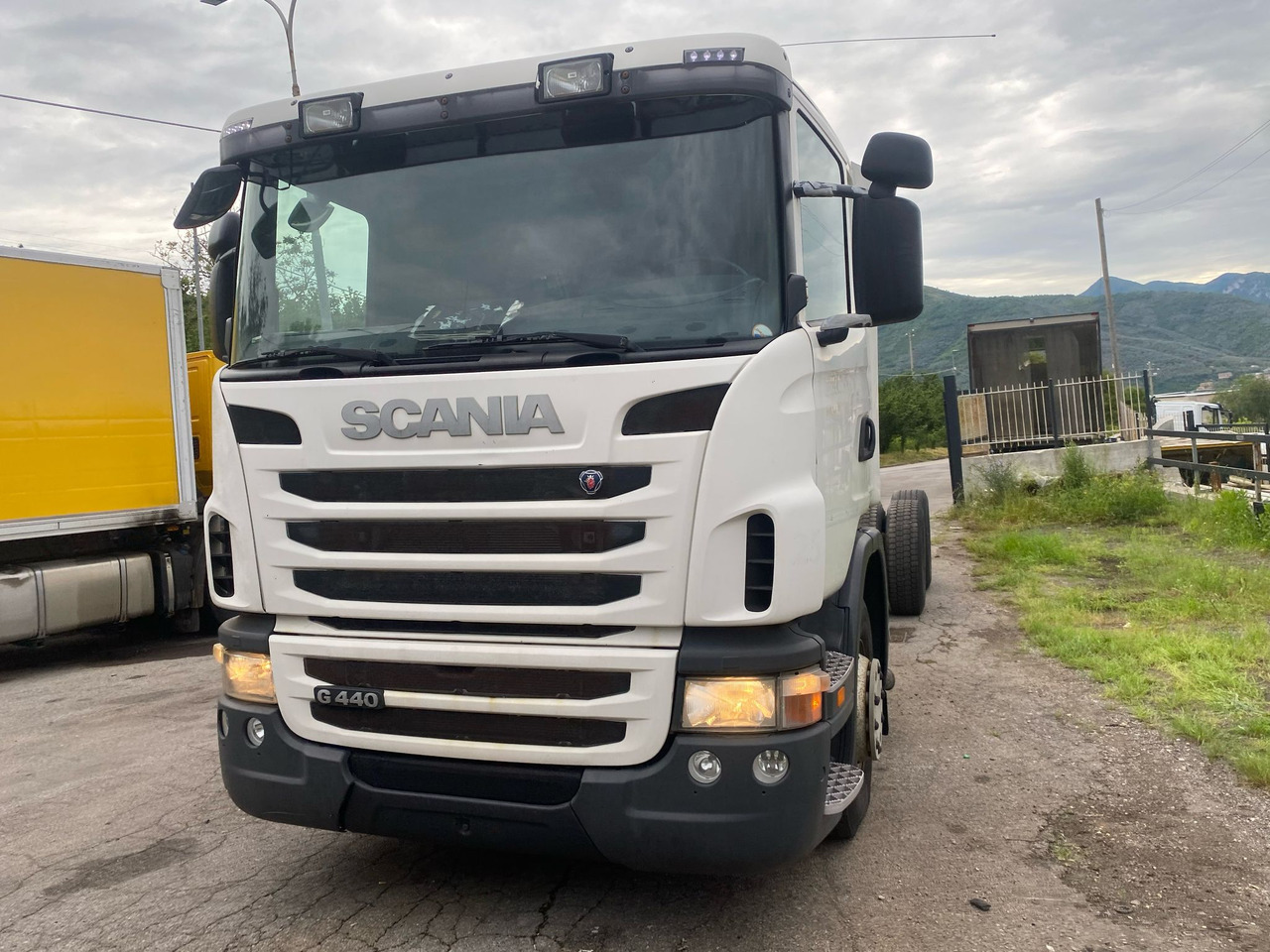 SCANIA G440 - Šasija kravas automašīna: foto 5 SCANIA G440 - Šasija kravas automašīna: foto 5