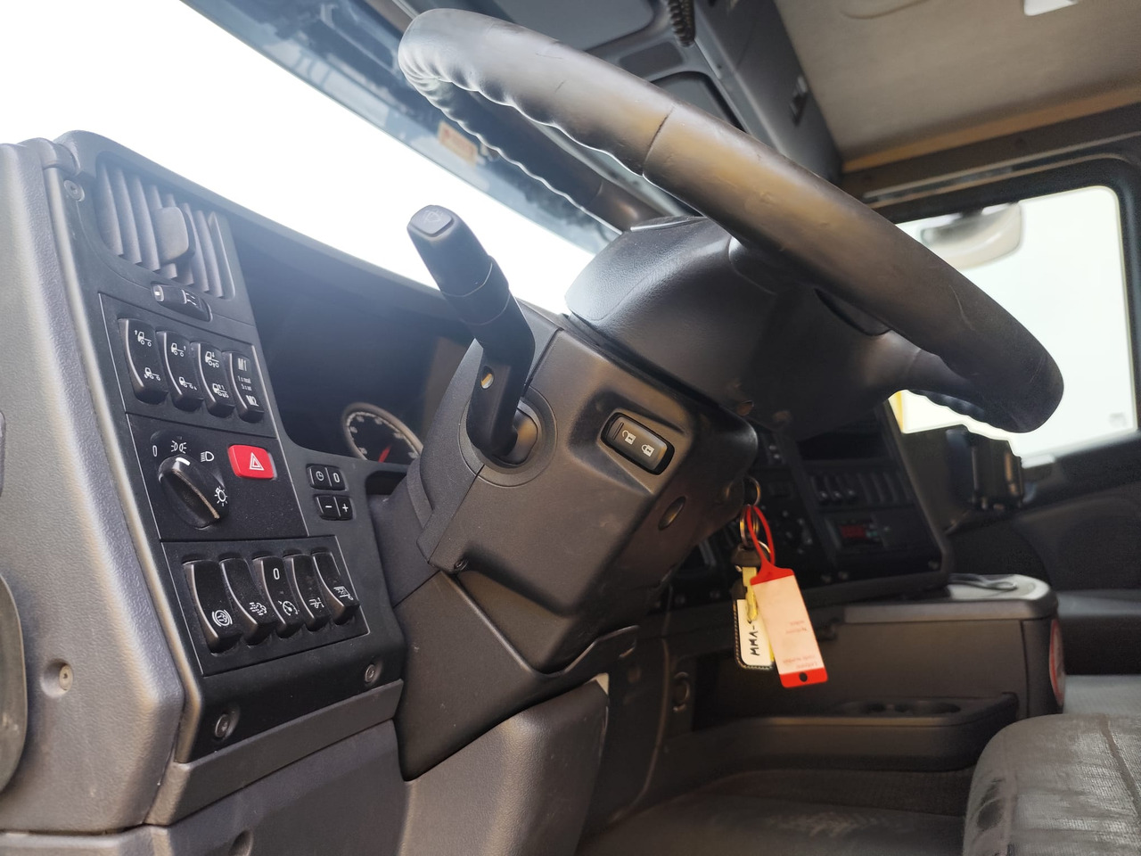 SCANIA G450 - Šasija kravas automašīna: foto 5 SCANIA G450 - Šasija kravas automašīna: foto 5