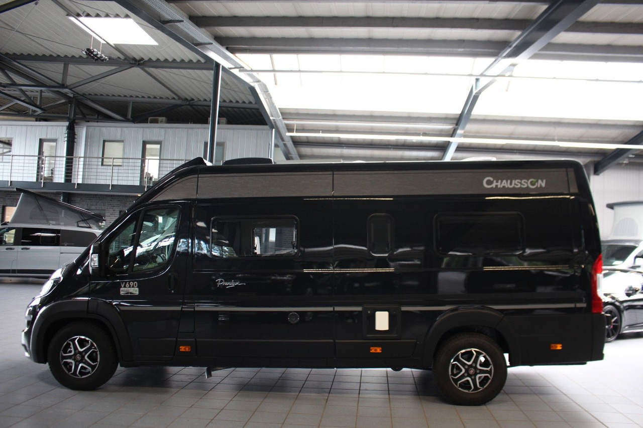 Chausson V 690/10 AT-9 Premium Road Hubbett Rampe Solar - Auto kemperis: foto 3 Chausson V 690/10 AT-9 Premium Road Hubbett Rampe Solar - Auto kemperis: foto 3