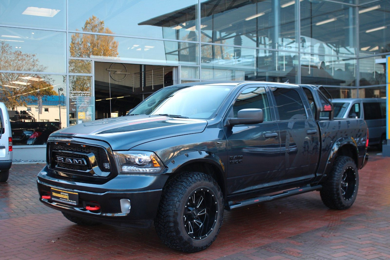 Dodge RAM 1500 Tradesmann 3,6L V6 LPG 6-Sitzer AHK - Pikaps: foto 1 Dodge RAM 1500 Tradesmann 3,6L V6 LPG 6-Sitzer AHK - Pikaps: foto 1