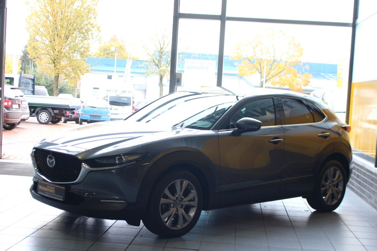 Mazda CX-30 Selection 2WD Matrix Bose HuD Navi SR + WR - SUV: foto 4 Mazda CX-30 Selection 2WD Matrix Bose HuD Navi SR + WR - SUV: foto 4