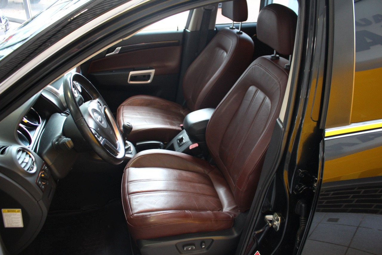 SUV Opel Antara Cosmo 4x4 Navi AHK AT-Motor & Getriebe: foto 8