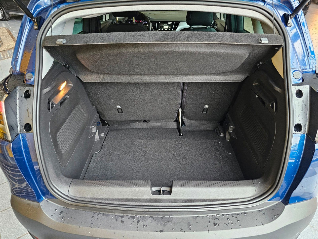 Pasažieru furgons Opel Crossland Navi SHZ LHzg PDC Kamera: foto 18 Pasažieru furgons Opel Crossland Navi SHZ LHzg PDC Kamera: foto 18