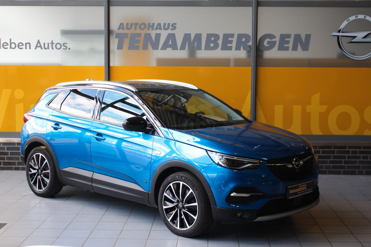 Opel Grandland Plug-in-Hybrid AHK Navi Leder LED Kam. - SUV: foto 1 Opel Grandland Plug-in-Hybrid AHK Navi Leder LED Kam. - SUV: foto 1