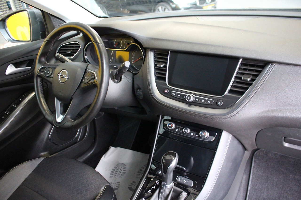 Opel Grandland X Innovation AT-8 Navi Kamera LED AHK - SUV: foto 5 Opel Grandland X Innovation AT-8 Navi Kamera LED AHK - SUV: foto 5