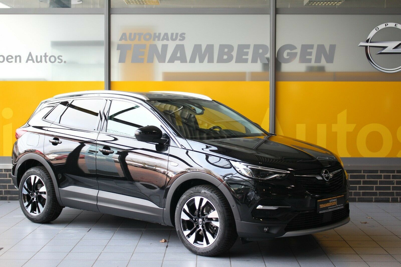Opel Grandland X Ultimate Leder 360°Kamera DAB - SUV: foto 1 Opel Grandland X Ultimate Leder 360°Kamera DAB - SUV: foto 1