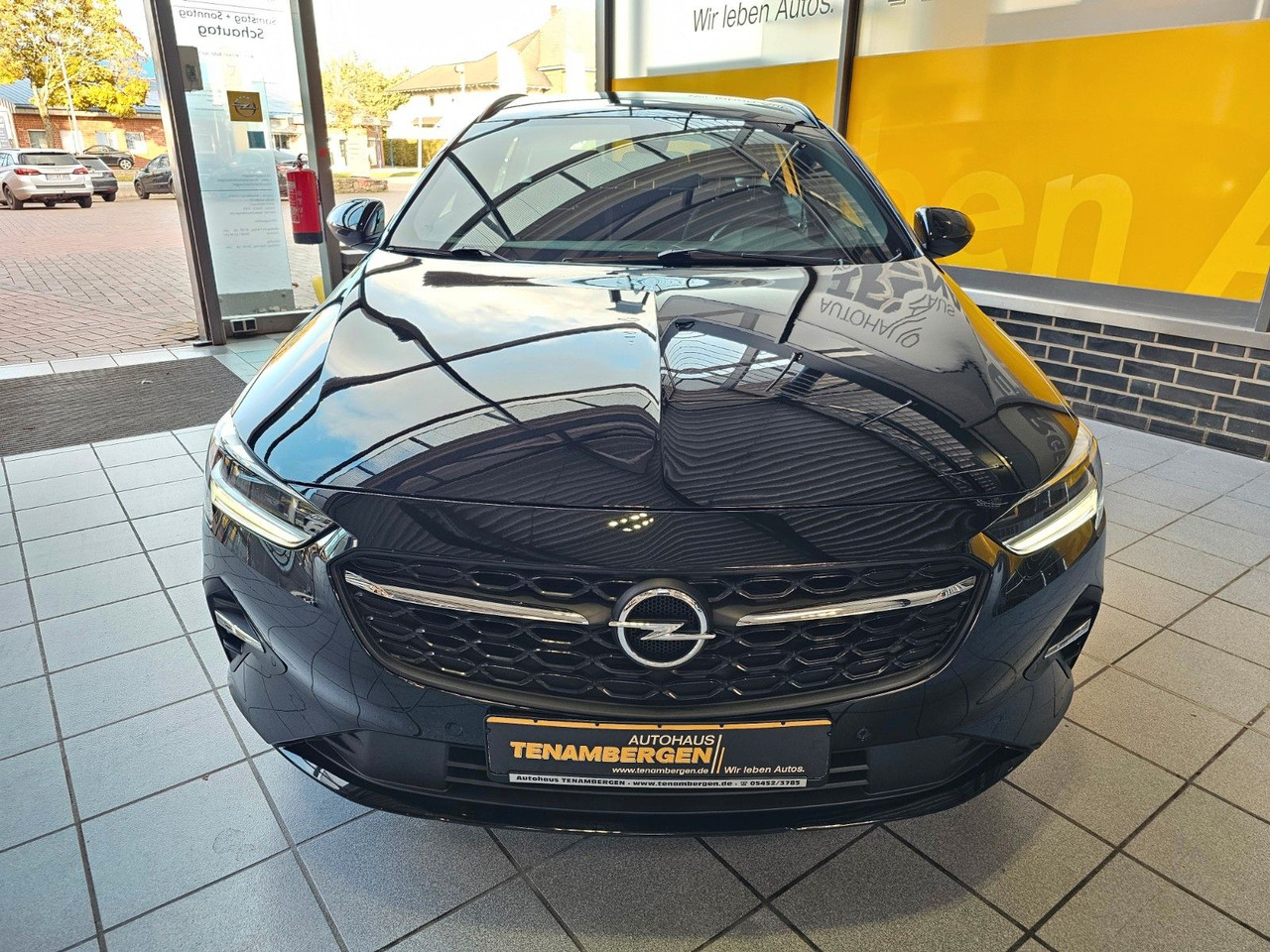 Opel Insignia B ST SHZ LHzg Carplay PDC Spurassistent - Universālis: foto 2 Opel Insignia B ST SHZ LHzg Carplay PDC Spurassistent - Universālis: foto 2