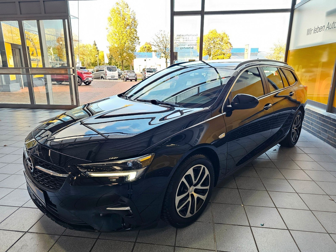Opel Insignia B ST SHZ LHzg Carplay PDC Spurassistent - Universālis: foto 4 Opel Insignia B ST SHZ LHzg Carplay PDC Spurassistent - Universālis: foto 4