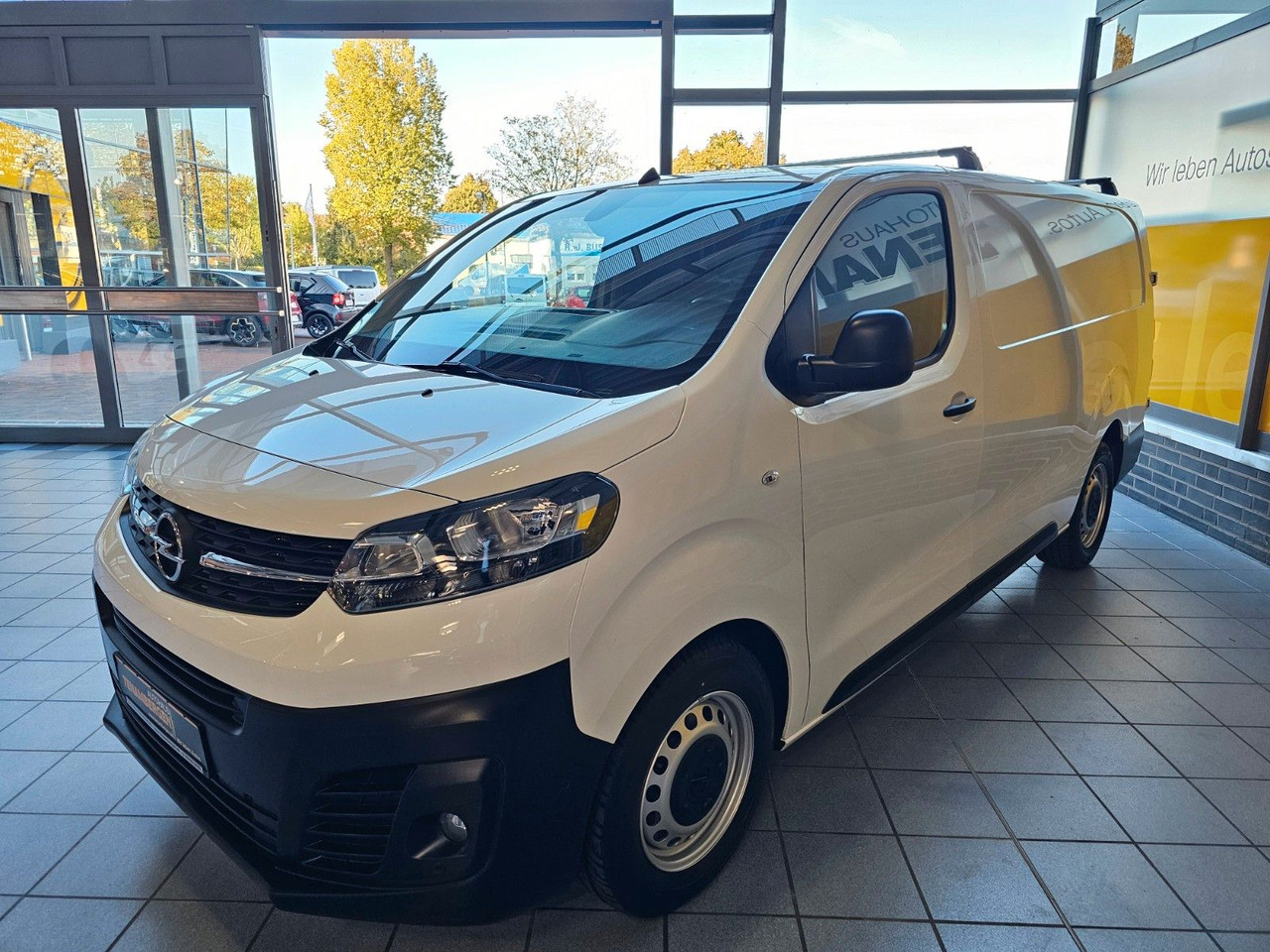 Opel Vivaro Kasten Edition L Sortimo 180°Kamera DAB - Mazs furgons: foto 2 Opel Vivaro Kasten Edition L Sortimo 180°Kamera DAB - Mazs furgons: foto 2