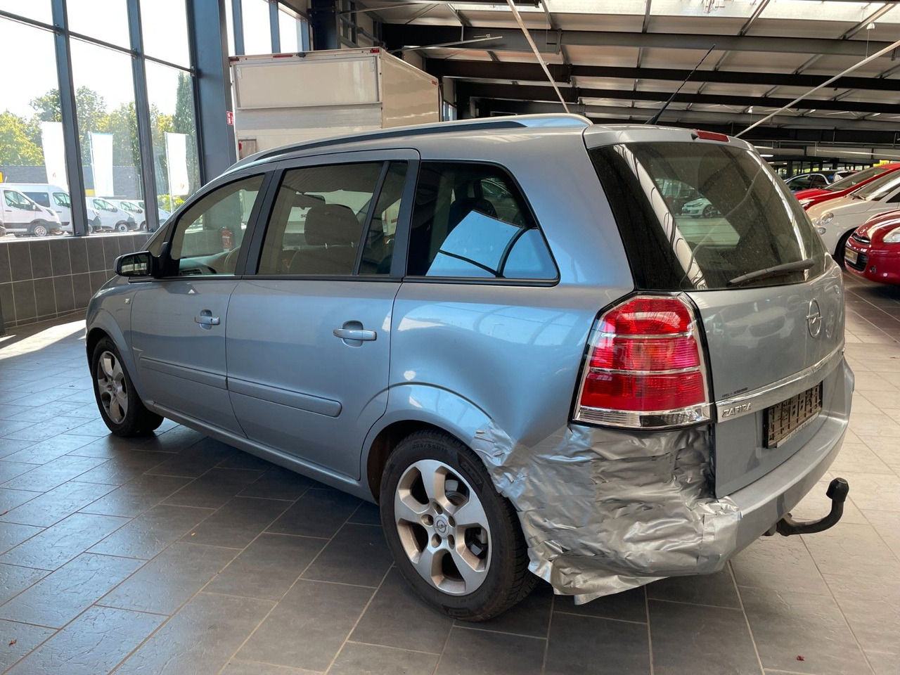 Opel Zafira B Edition līzingu Opel Zafira B Edition: foto 6