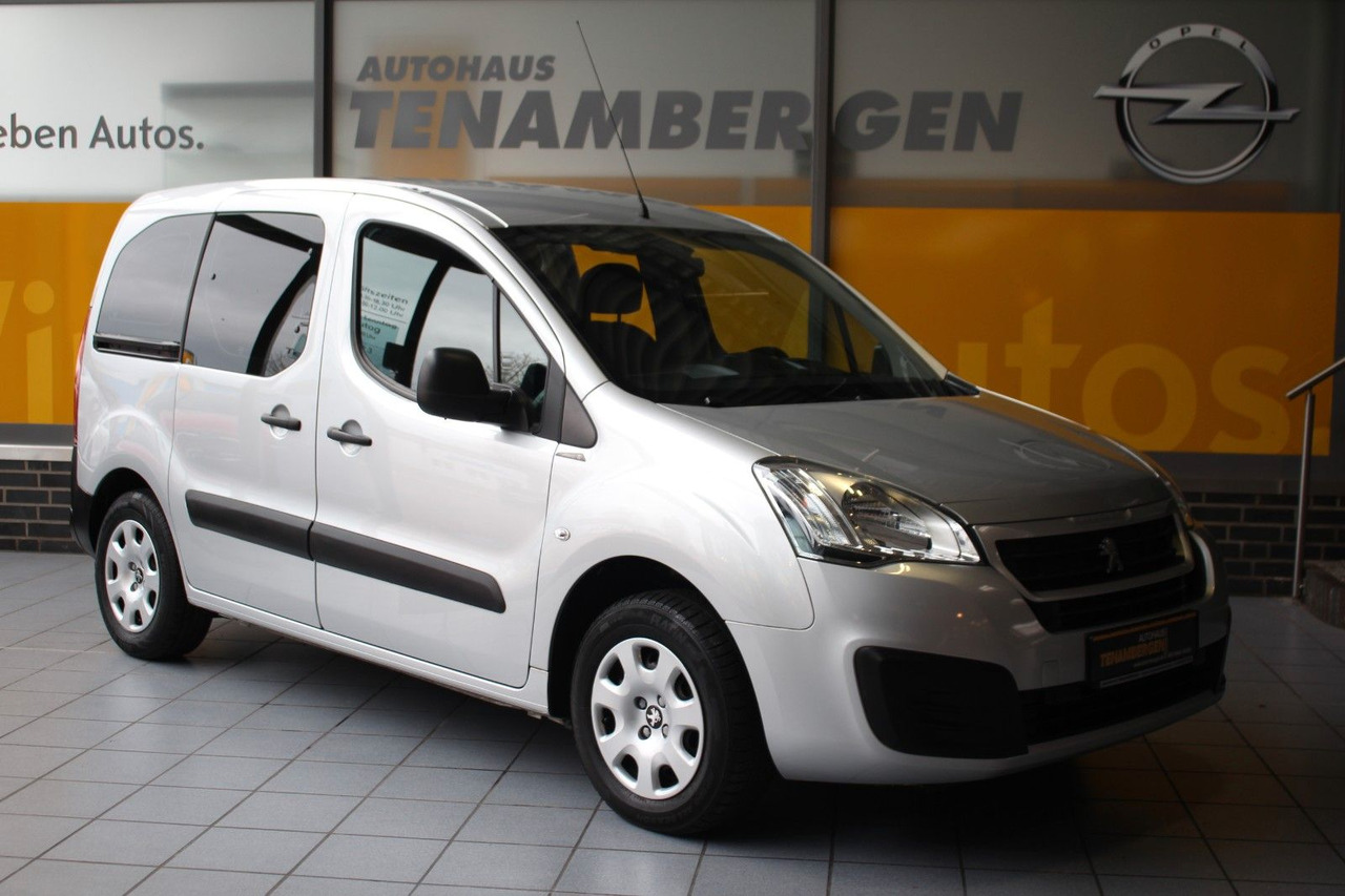 Peugeot Partner Tepee Active Bluetooth Klima AHK - Pasažieru furgons: foto 1 Peugeot Partner Tepee Active Bluetooth Klima AHK - Pasažieru furgons: foto 1