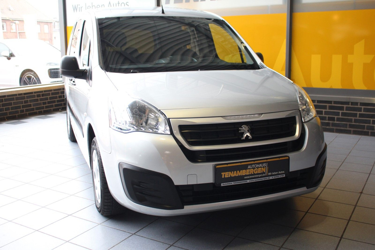 Peugeot Partner Tepee Active Bluetooth Klima AHK - Pasažieru furgons: foto 2 Peugeot Partner Tepee Active Bluetooth Klima AHK - Pasažieru furgons: foto 2