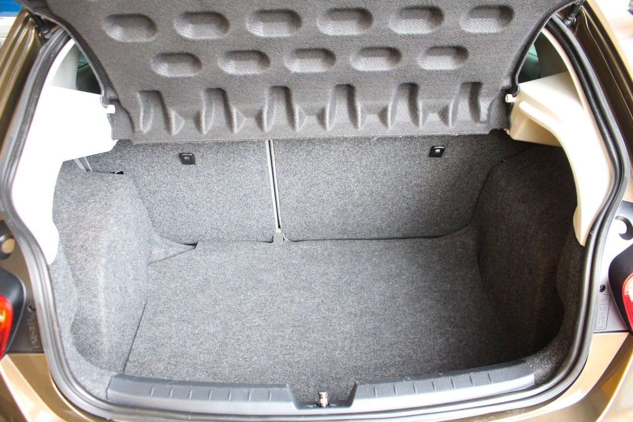 Vieglā automašīna Seat Ibiza  Style Viva: foto 6 Vieglā automašīna Seat Ibiza  Style Viva: foto 6