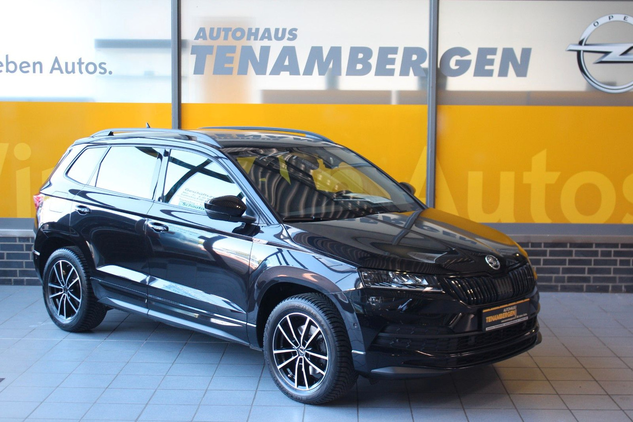 Skoda Karoq Sportline 4x4 Kamera Virt.Cockp LED ACC - SUV: foto 1 Skoda Karoq Sportline 4x4 Kamera Virt.Cockp LED ACC - SUV: foto 1