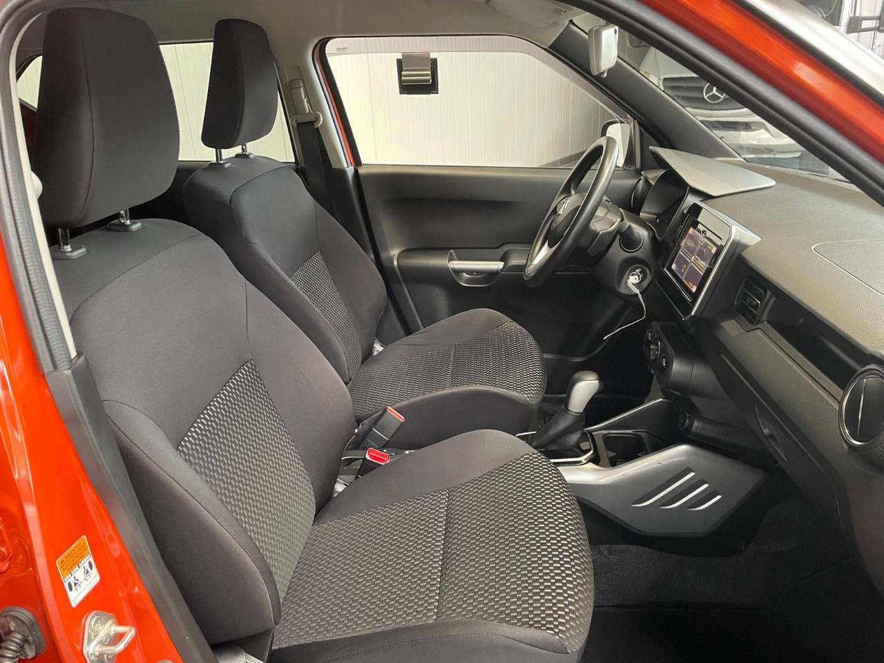Vieglā automašīna Suzuki Ignis 1.2 Comfort /Hybrid/Automatik/DAB/Navi: foto 8