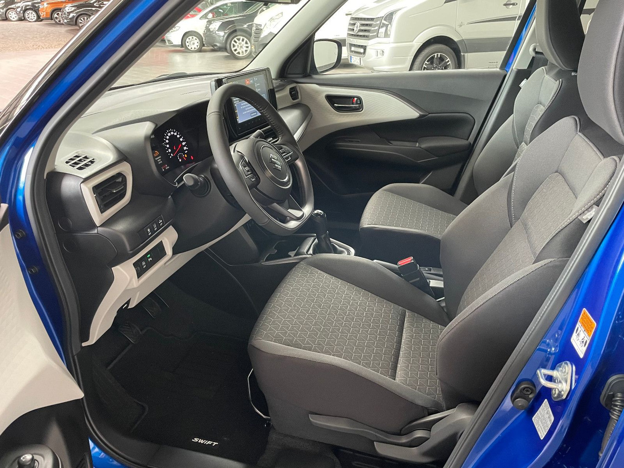 Vieglā automašīna Suzuki Swift 1.2 DUALJET HYBRID Comfort+: foto 14
