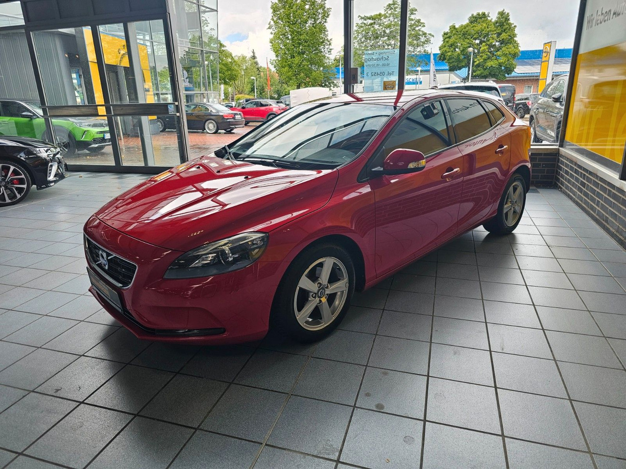 Volvo V40 You! Xenon Sitzheizung Freisprecheinrichtung - Sedans: foto 4 Volvo V40 You! Xenon Sitzheizung Freisprecheinrichtung - Sedans: foto 4