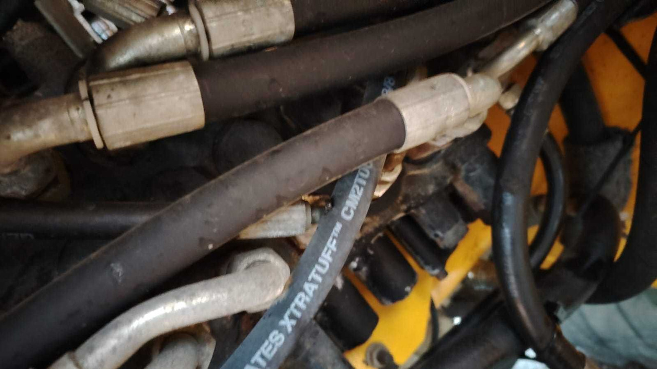 JCB 3CX - Ekskavators-iekrāvējs: foto 4 JCB 3CX - Ekskavators-iekrāvējs: foto 4