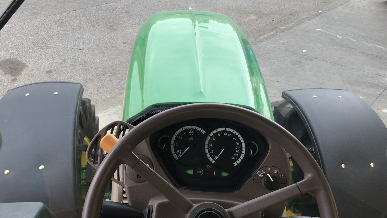 Traktors John Deere 7530 Premium: foto 12