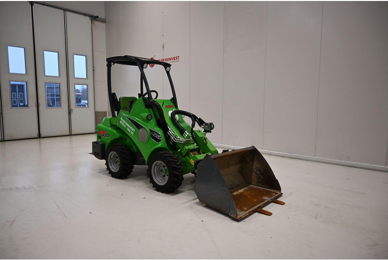 Avant 423 - Riteņu iekrāvējs: foto 5 Avant 423 - Riteņu iekrāvējs: foto 5