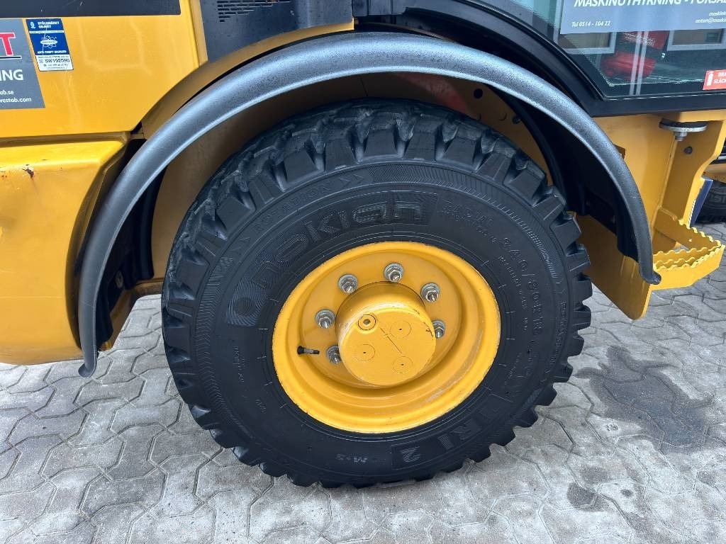 Riteņu iekrāvējs CAT 906M 35 km/h: foto 13