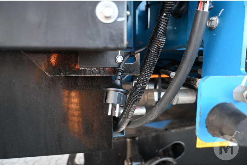 Pacēlājs Genie S65XC: foto 18 Pacēlājs Genie S65XC: foto 18