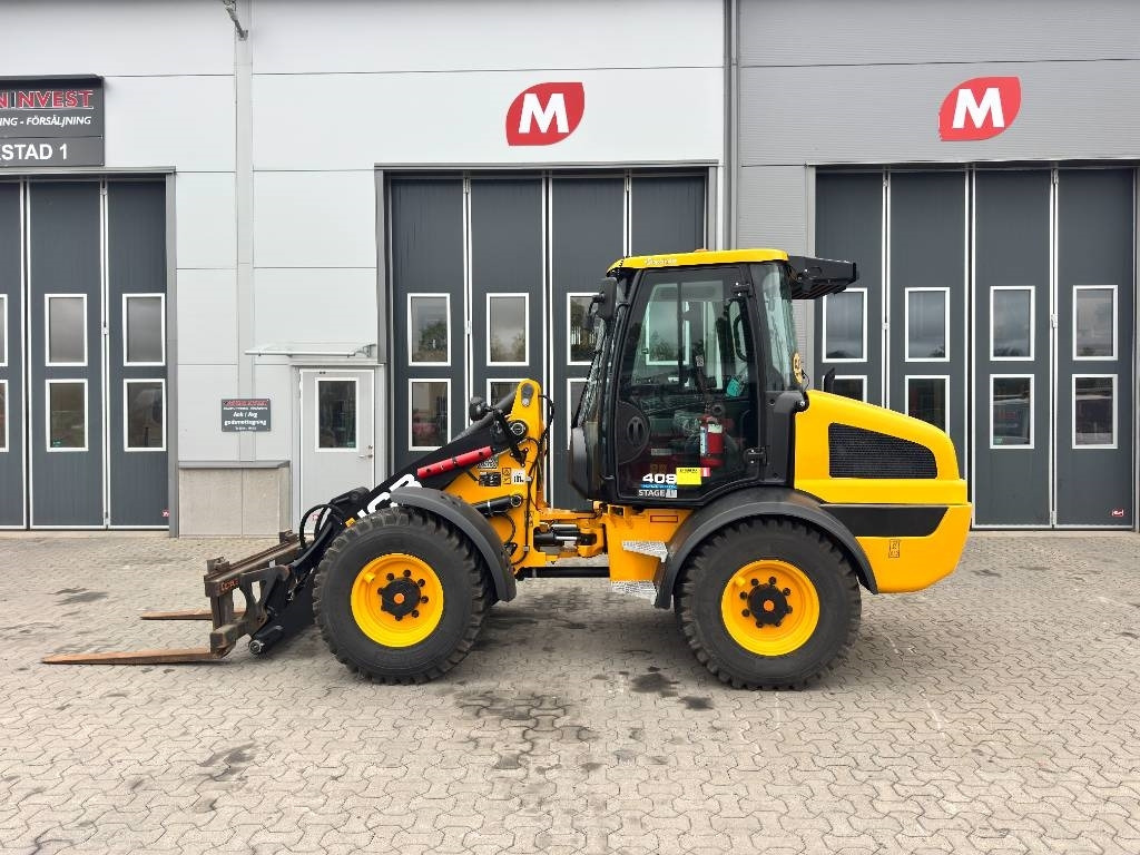 JCB 409 - Riteņu iekrāvējs: foto 1 JCB 409 - Riteņu iekrāvējs: foto 1