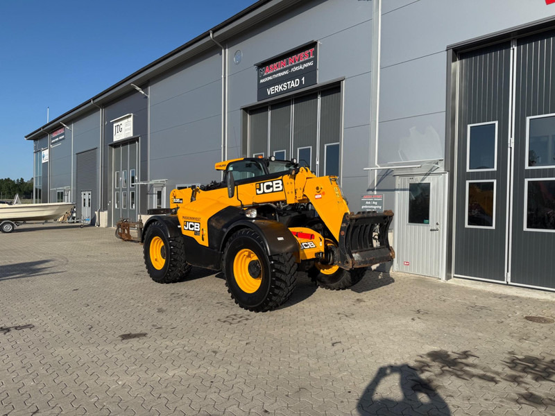 JCB 535-95 40km/h - Teleskopiskais iekrāvējs: foto 5 JCB 535-95 40km/h - Teleskopiskais iekrāvējs: foto 5