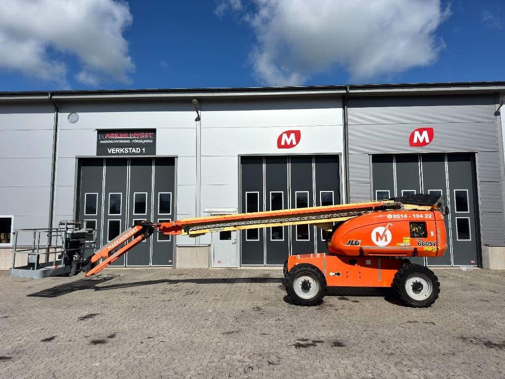 JLG 660 SJ - Teleskopiskais pacēlājs: foto 1 JLG 660 SJ - Teleskopiskais pacēlājs: foto 1