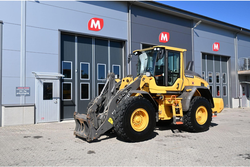 Volvo L90H - Riteņu iekrāvējs: foto 2 Volvo L90H - Riteņu iekrāvējs: foto 2