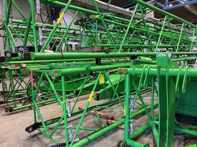 SENNEBOGEN 2200 - Kāpurķēžu celtnis: foto 4 SENNEBOGEN 2200 - Kāpurķēžu celtnis: foto 4