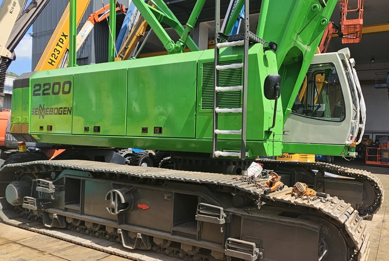 SENNEBOGEN 2200 - Kāpurķēžu celtnis: foto 1 SENNEBOGEN 2200 - Kāpurķēžu celtnis: foto 1