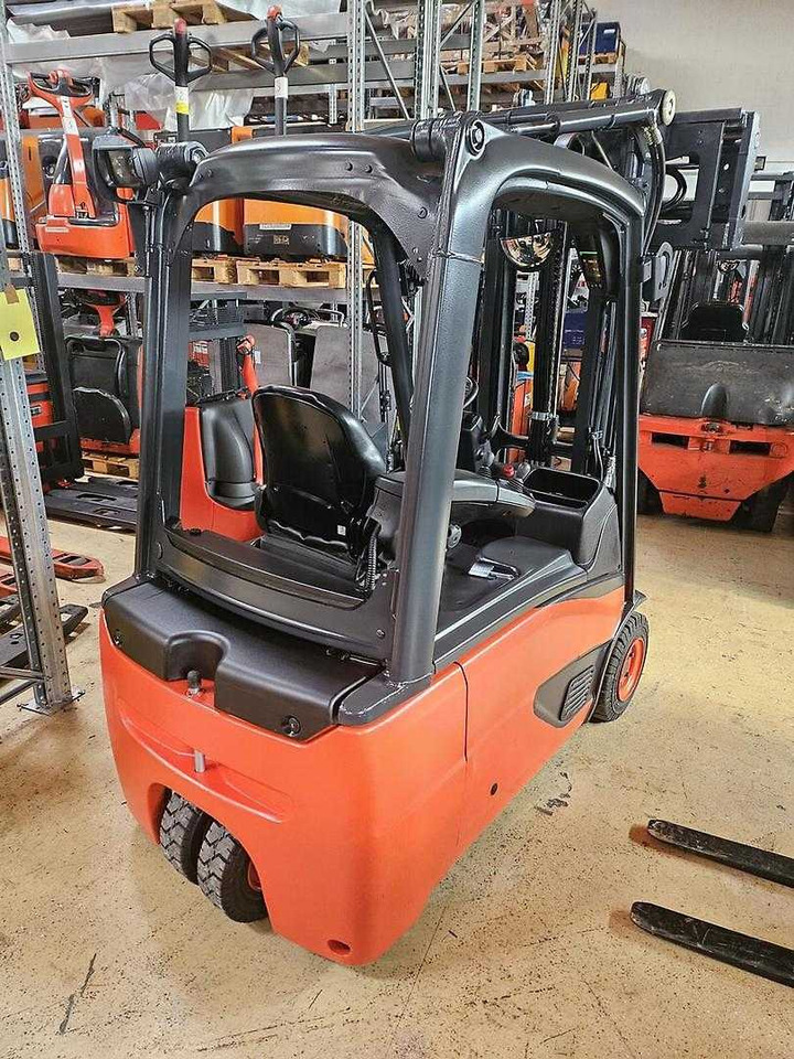 Linde E16L-02 - Elektroiekrāvējs: foto 4 Linde E16L-02 - Elektroiekrāvējs: foto 4