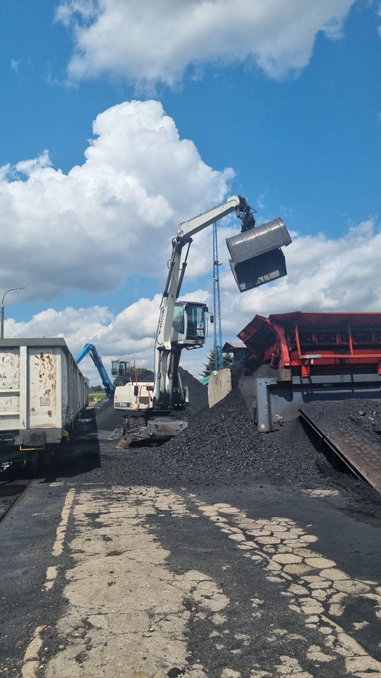 Terex TM 230 - Atkritumu iekrāvējs: foto 5 Terex TM 230 - Atkritumu iekrāvējs: foto 5