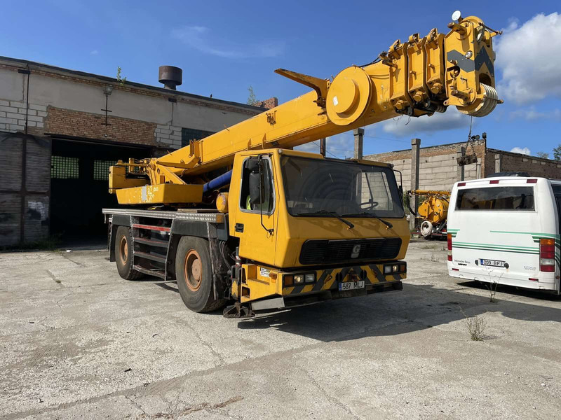 Grove GMK 2035 - Visurgājējs celtnis: foto 2 Grove GMK 2035 - Visurgājējs celtnis: foto 2