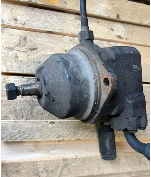 Volvo B12 - Hidrauliskais motors: foto 3 Volvo B12 - Hidrauliskais motors: foto 3