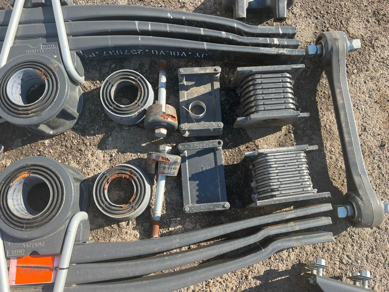 Volvo FH4 - Tērauda piekare: foto 3 Volvo FH4 - Tērauda piekare: foto 3