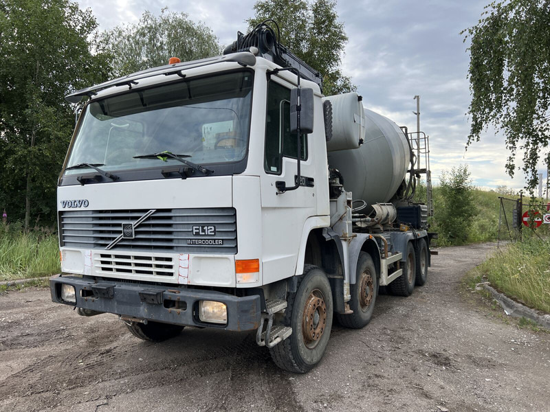 Volvo FL12 - Stacionārais betona sūknis: foto 1 Volvo FL12 - Stacionārais betona sūknis: foto 1