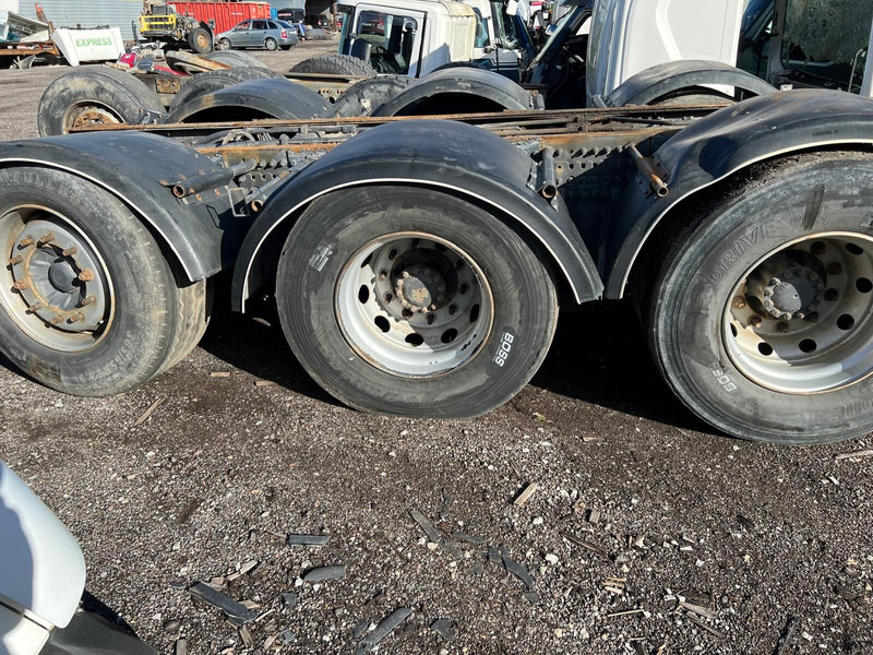 Volvo RTS2370A - Aizmugurējā ass: foto 1 Volvo RTS2370A - Aizmugurējā ass: foto 1