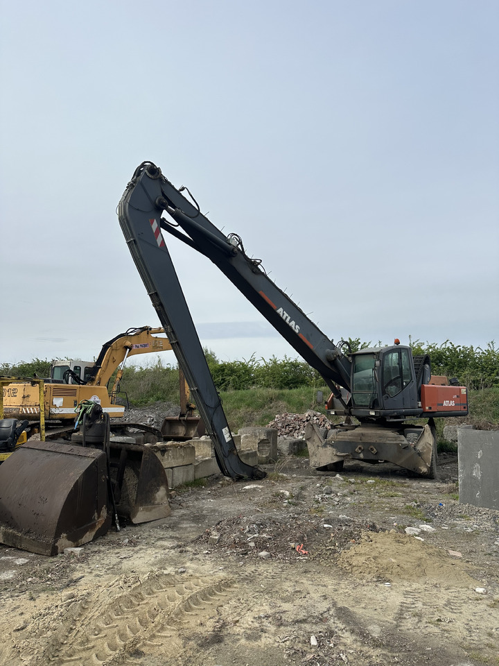 ATLAS MH350 - Atkritumu iekrāvējs: foto 4 ATLAS MH350 - Atkritumu iekrāvējs: foto 4