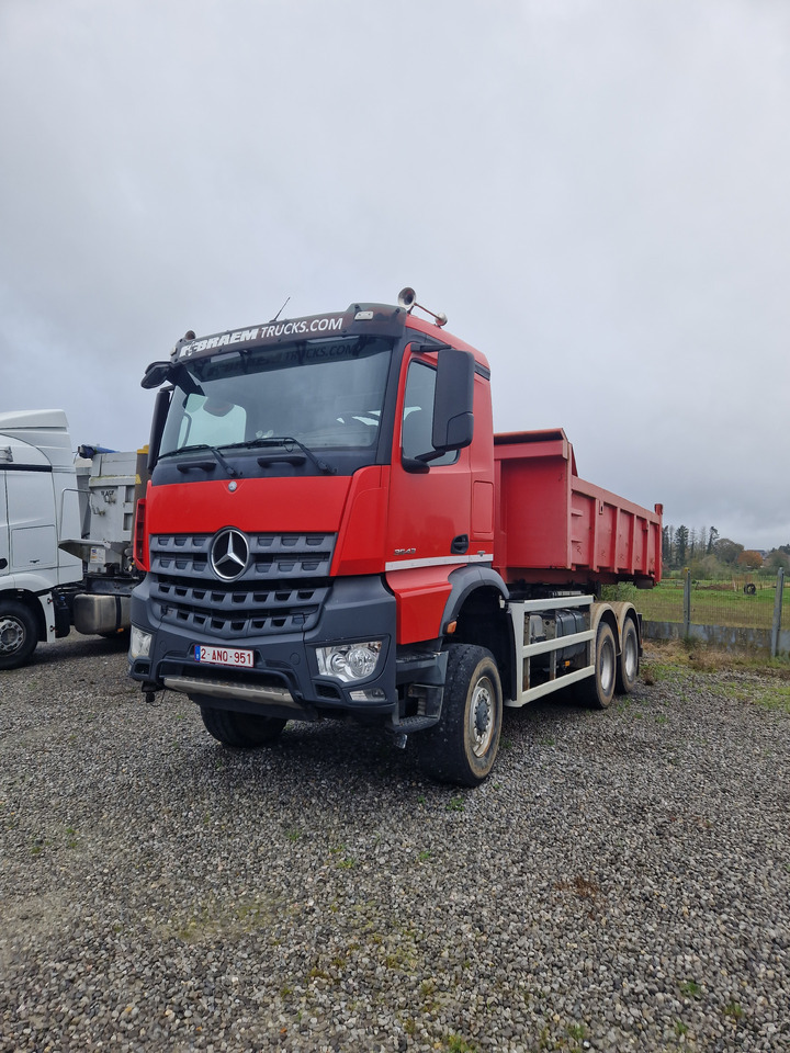 MERCEDES-BENZ Aroc - Konteineru vedējs/ Kravas automašīna ar noņemamā virsbūve: foto 3 MERCEDES-BENZ Aroc - Konteineru vedējs/ Kravas automašīna ar noņemamā virsbūve: foto 3
